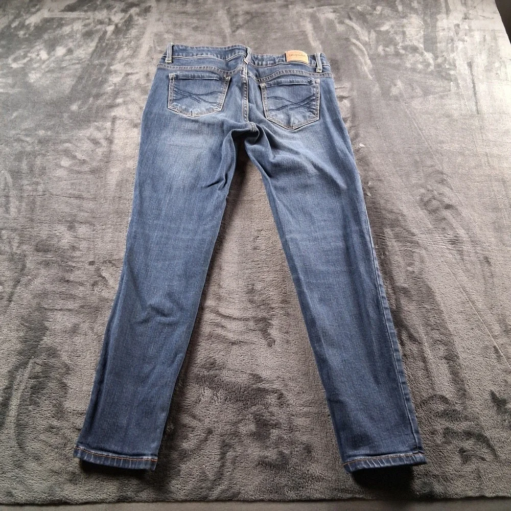 Aeropostale Skinny Jeans Womens 4R Blue Medium Wash Denim Casual Low Rise 2345